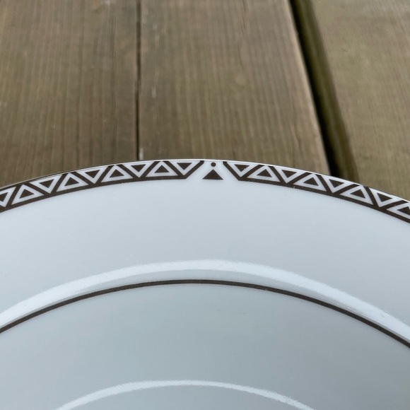 Royal Doulton Platinum 3 Piece Set - Dinner Plate, Salad Plate, Rim Soup Bowl - Picture 6 of 13